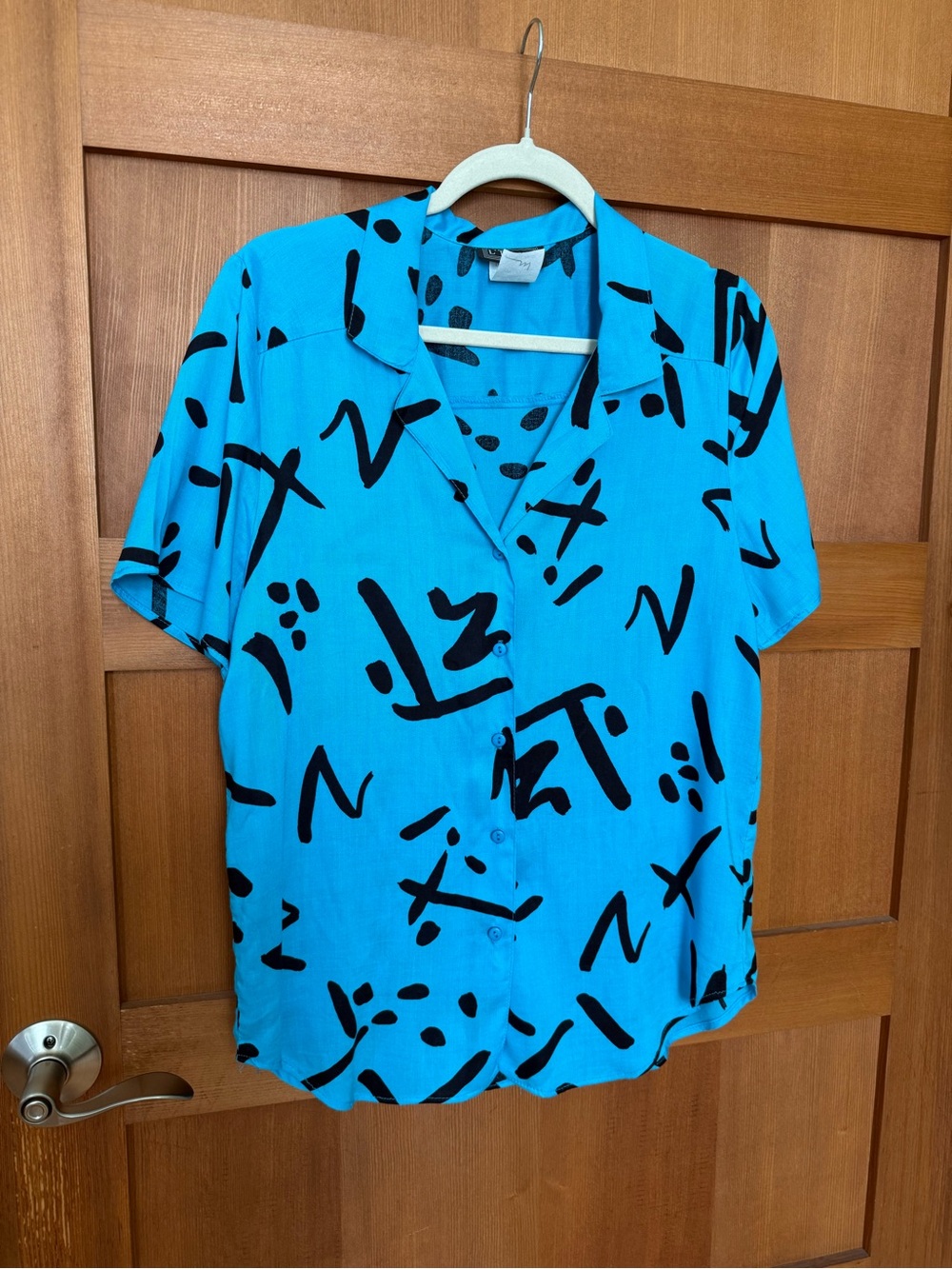 80’s Bold Print Button Down